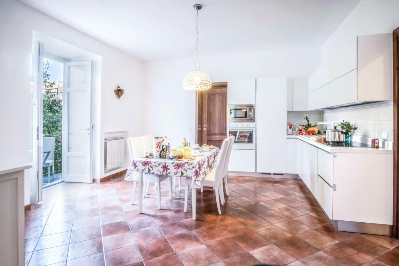 Amore Rentals - Maison Palazzo Correale Соренто Екстериор снимка